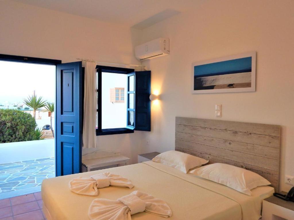 Aegeo Hotel Folegandros Town ภายนอก รูปภาพ