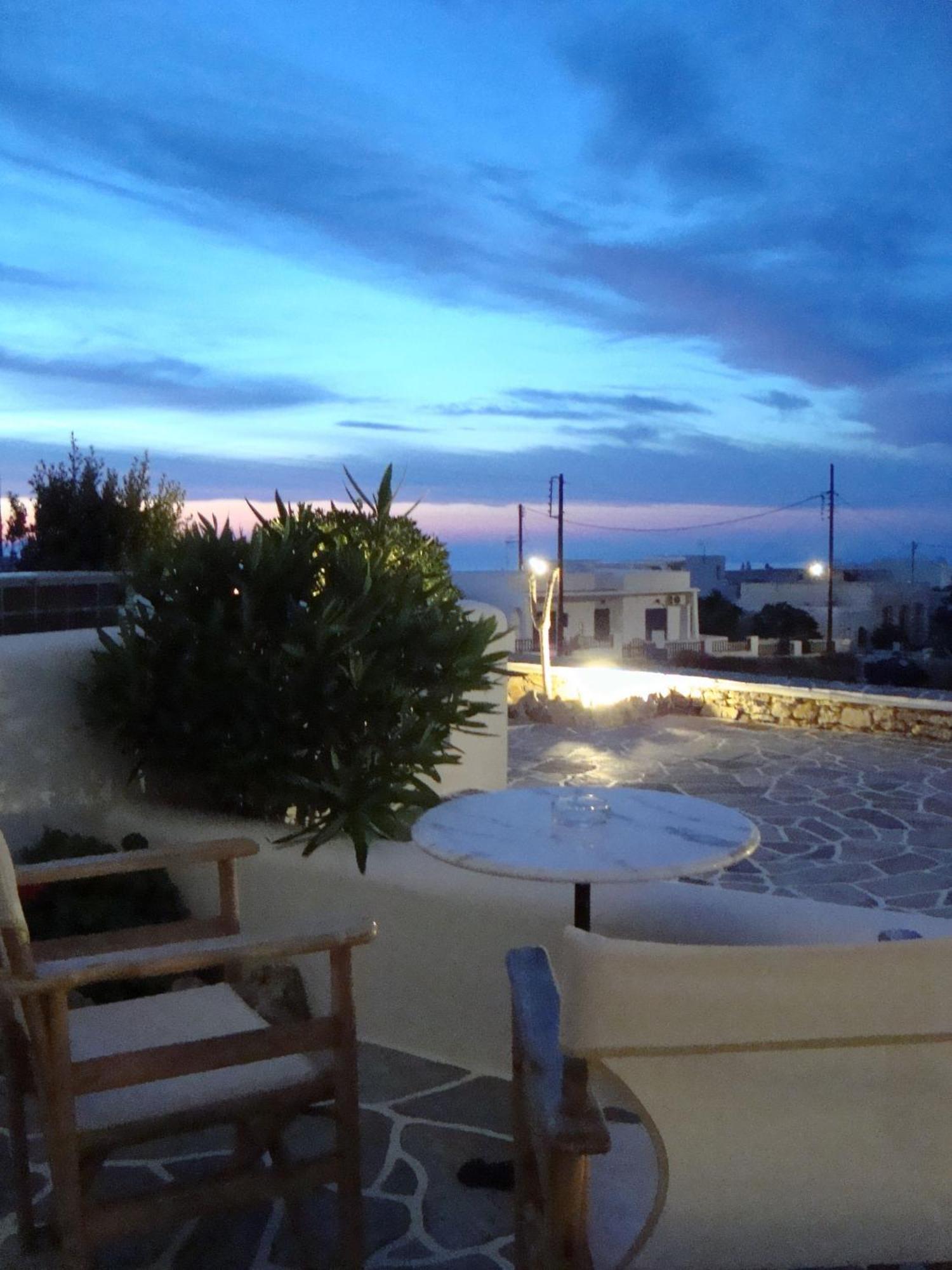 Aegeo Hotel Folegandros Town ภายนอก รูปภาพ