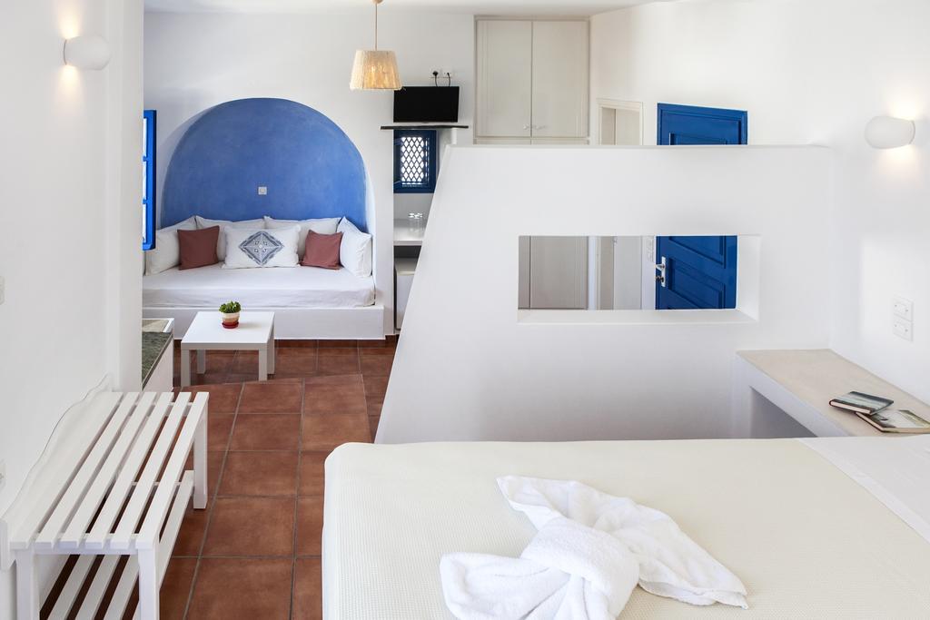 Aegeo Hotel Folegandros Town ภายนอก รูปภาพ