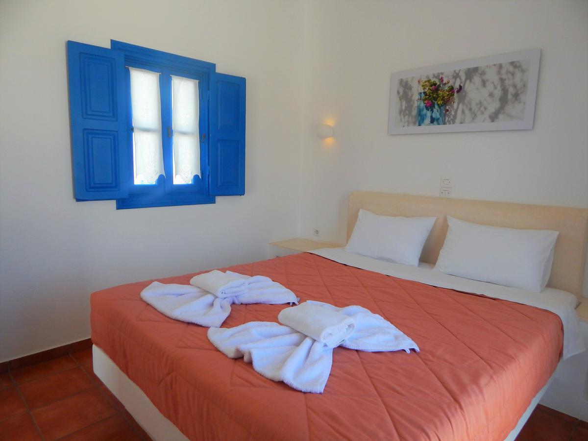 Aegeo Hotel Folegandros Town ภายนอก รูปภาพ