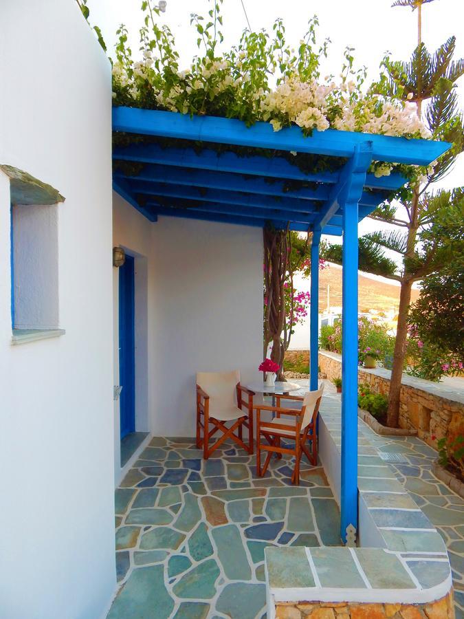 Aegeo Hotel Folegandros Town ภายนอก รูปภาพ