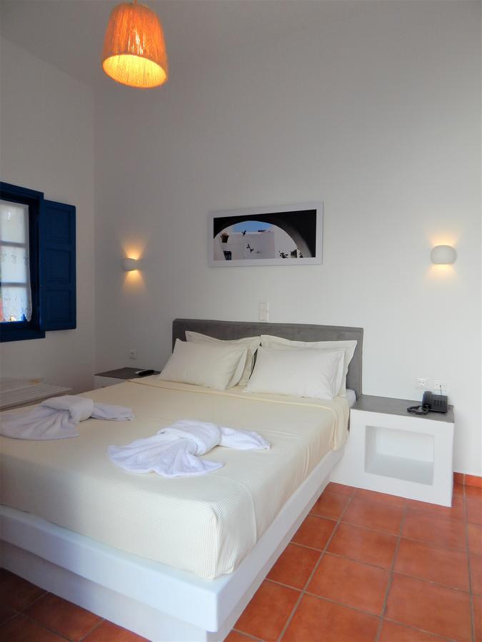 Aegeo Hotel Folegandros Town ภายนอก รูปภาพ